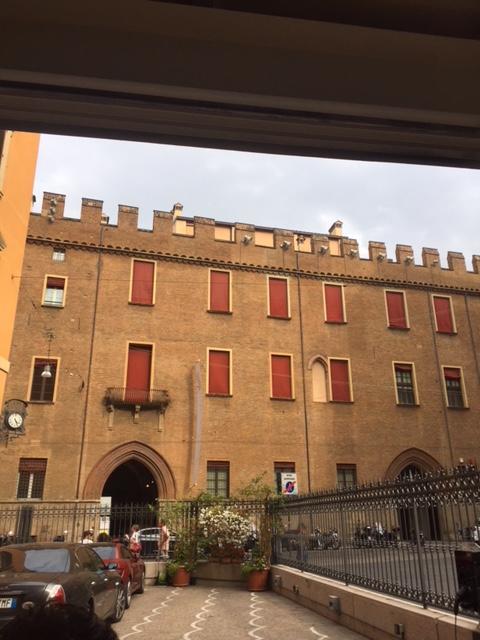 Myroom Palazzo Pepoli 博洛尼亚 外观 照片